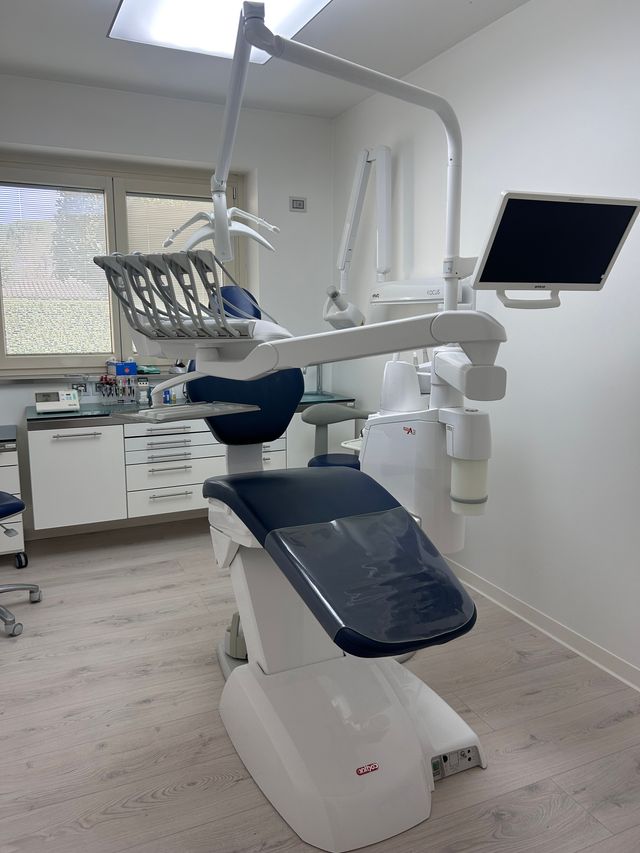 Ingrandire l'immagine: Ambulatorio Odontoiatrico Federici Dr Gaetano