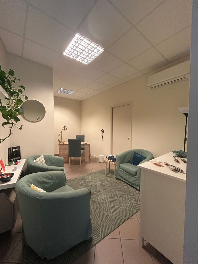 Ingrandire l'immagine: Colloquio in studio Dott.ssa Ferraro Silvia - Faenza