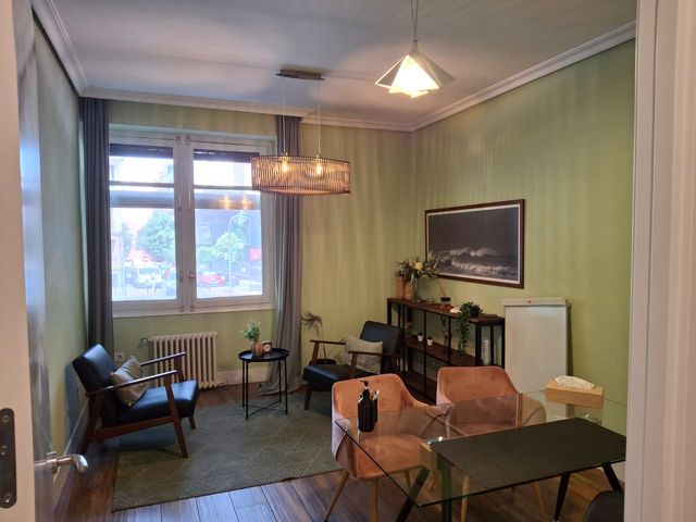 Acercar imagen: Su oficina