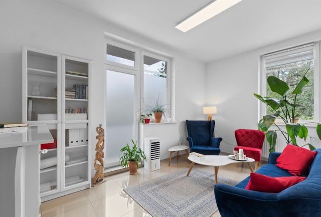 Powiększ obraz: Konsultacja online