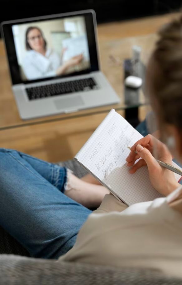 Acercar imagen: Consulta virtual (a distancia)