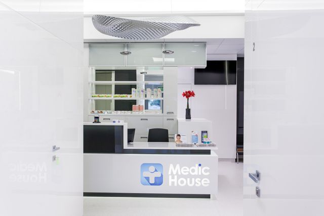 Powiększ obraz: MEDIC HOUSE