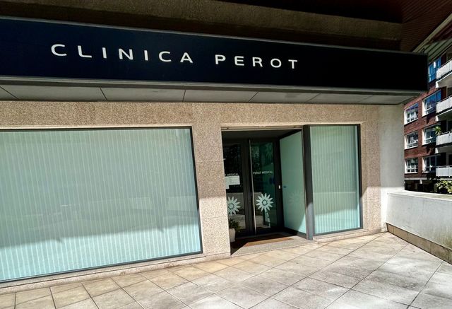 Acercar imagen: Clinica Perot