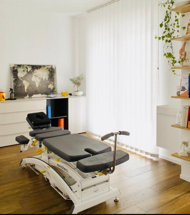 Ingrandire l'immagine: dr. Fabio Cataldi - Studio Professionale - Osteopractor e Fisioterapia Avanzata (Osteopatia e Chiropratica)