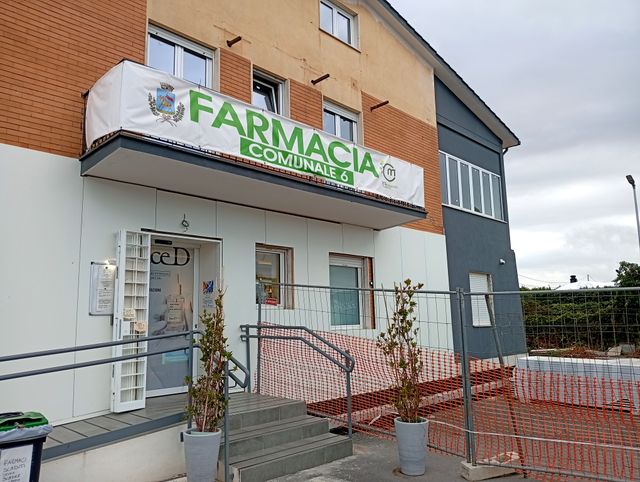 Ingrandire l'immagine: Farmacia Comunale N.6