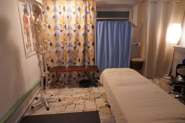 Powiększ obraz: Przystanek Masaż i Fizjoterapia