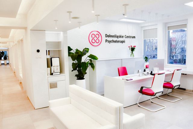 Powiększ obraz: Dolnośląskie Centrum Psychoterapii