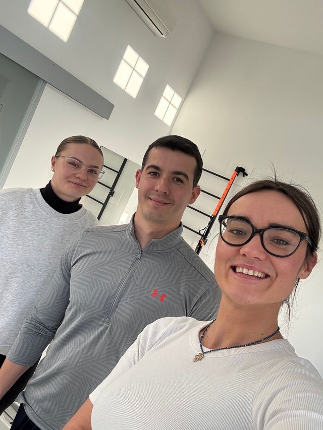 Powiększ obraz: OdnovaClinic - Centrum Kompleksowej Fizjoterapii i Rehabilitacji