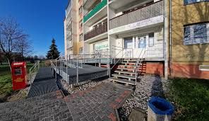 Powiększ obraz: Maciej Kaps Osteopatia i fizjoterapia