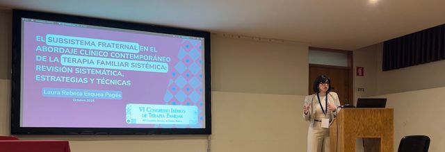 Acercar imagen: Laura Rebeca Esquea ONLINE