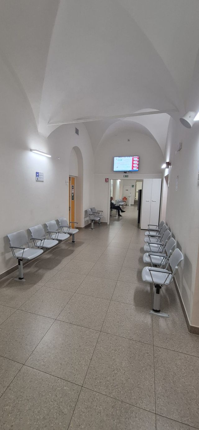 Ingrandire l'immagine: Centro Hercolani