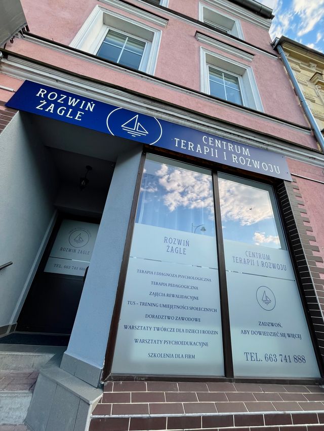 Powiększ obraz: Rozwiń Żagle Centrum Terapii i Rozwoju