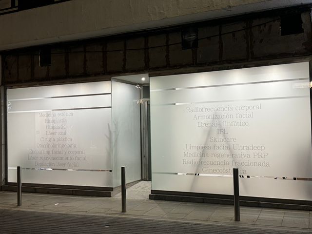 Acercar imagen: Duo Medicina Estética y Otorrinolaringologia