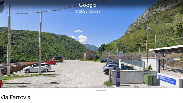 Ingrandire l'immagine: Dr. Emilio Avallone - Specialista in Otorinolaringoiatria