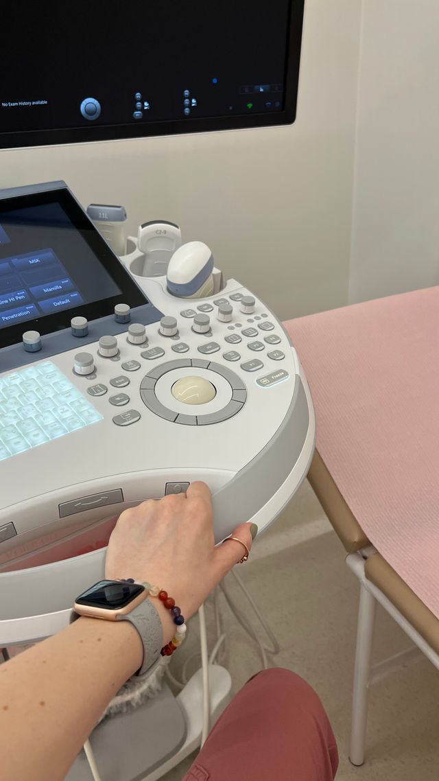 Powiększ obraz: FEMEA