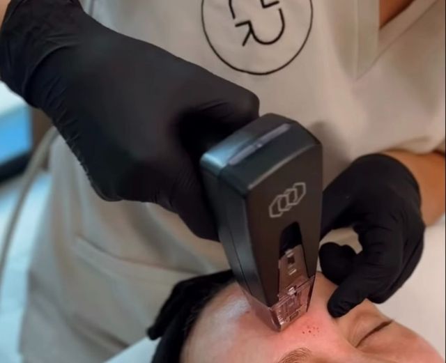 Powiększ obraz: Centrum Medyczne Przy Raszei