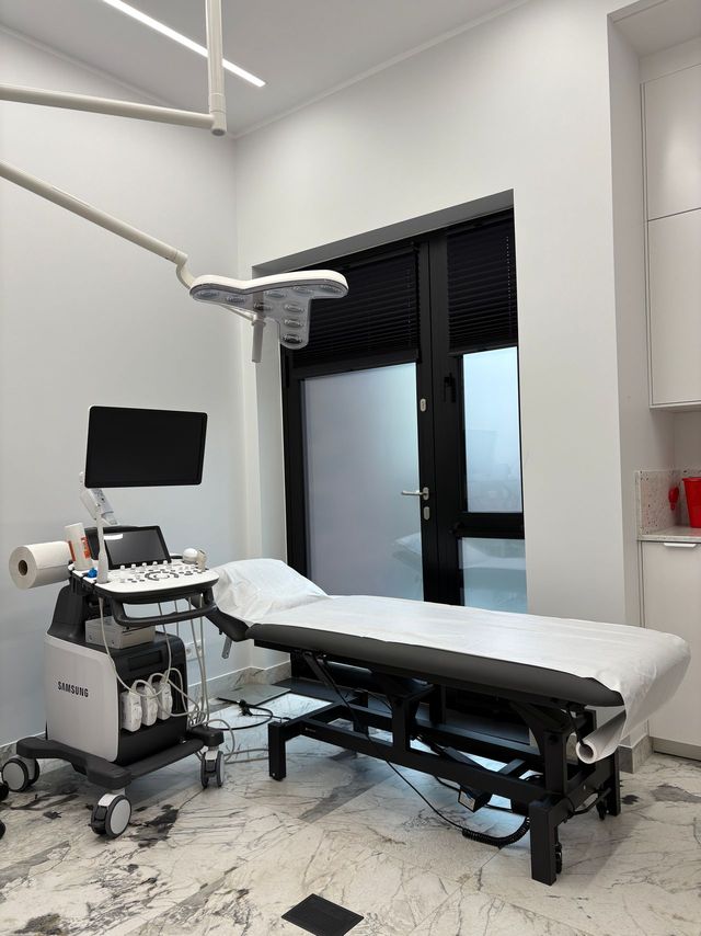 Powiększ obraz: Centrum Medyczne Przy Raszei