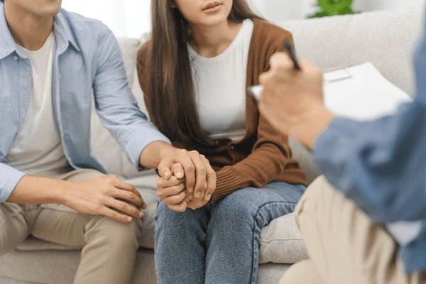 Acercar imagen: Consulta Presencial de Psicología Energética, Coaching y Terapias Alternativas, Madrid.