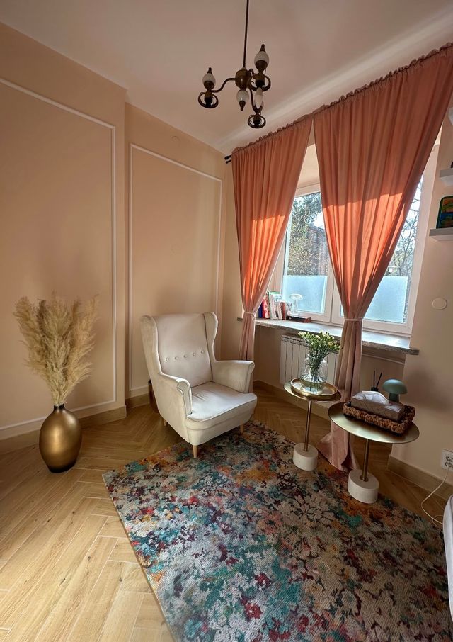 Powiększ obraz: Konsultacja online