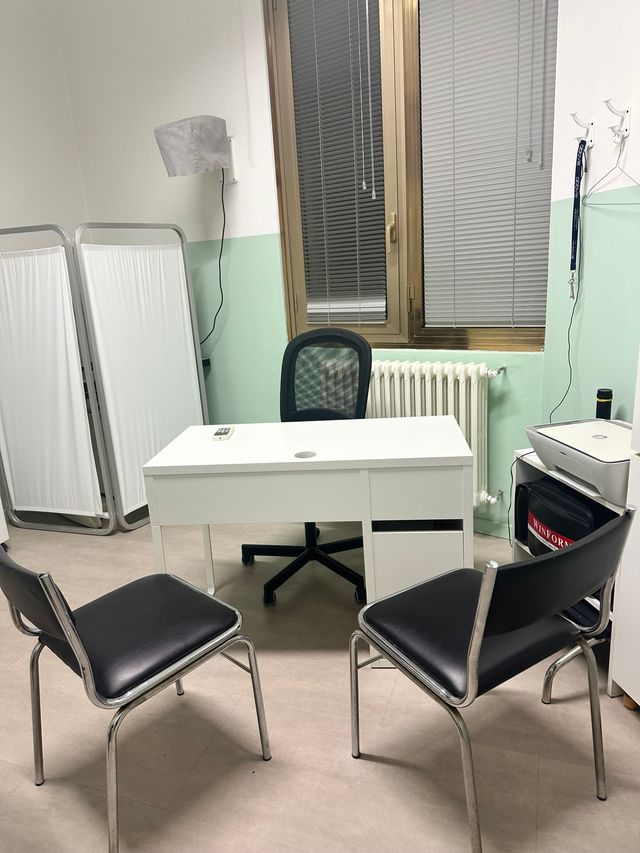 Ingrandire l'immagine: Studi Medici Farmacia di Carmignano