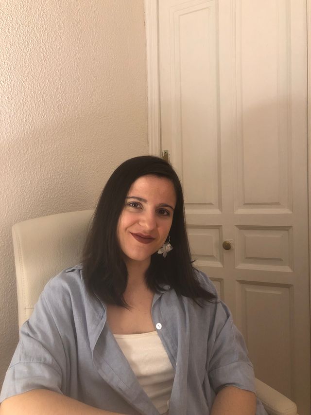 Acercar imagen: Clara López