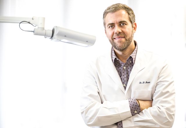 Acercar imagen: Consultorio privado