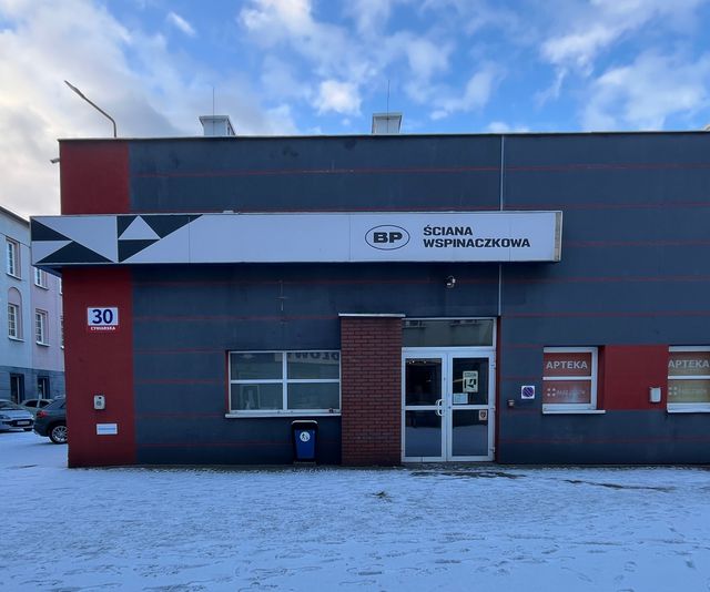 Powiększ obraz: Łucja Droździk Fizjoterapia & BALDPOL BOULDERING