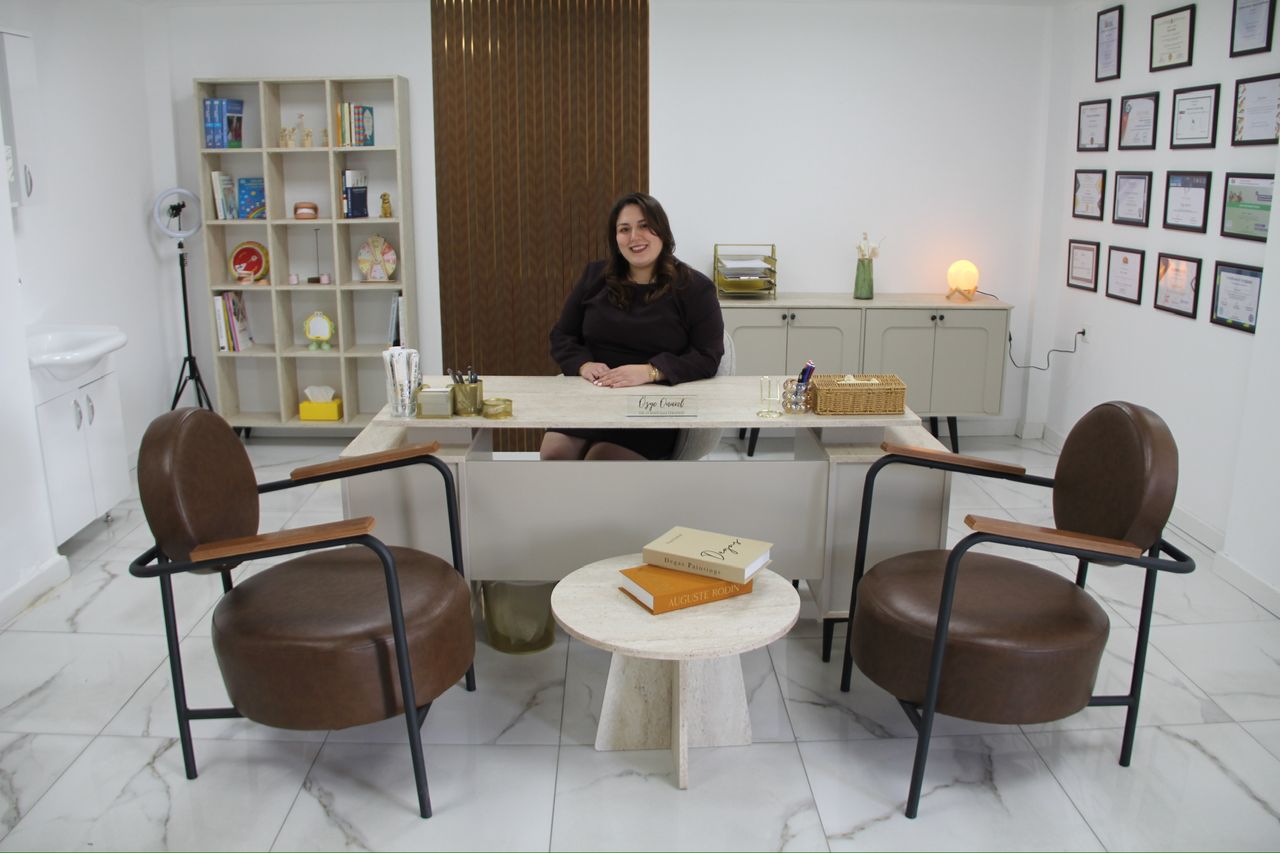 Özge Onarel-2