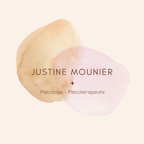 Justine Mounier-0