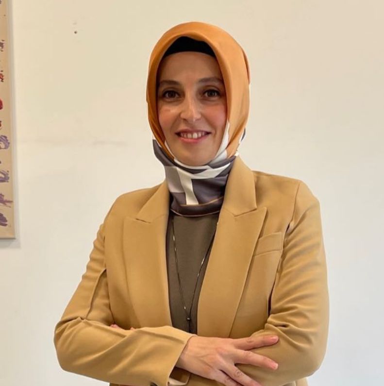 Betül Büyükkaya Alptekin-0