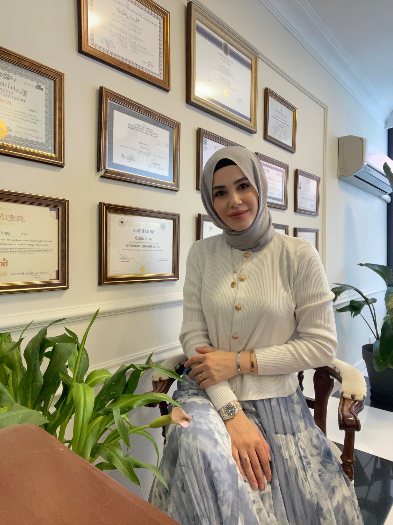 Betül Güçlü Bilgiseven-31