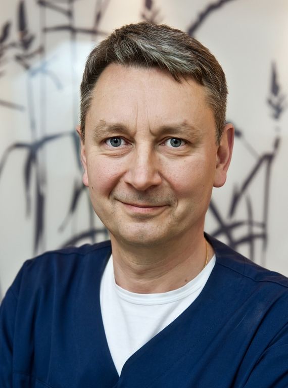 Damian Jakub Lichota-1