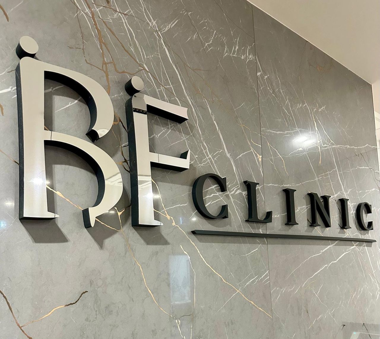 Aleksander Charakterow-0