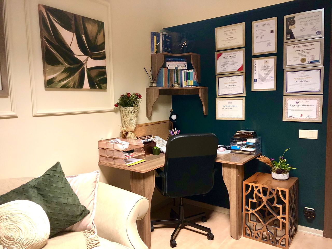 Ayşe Gül Durmuş-1