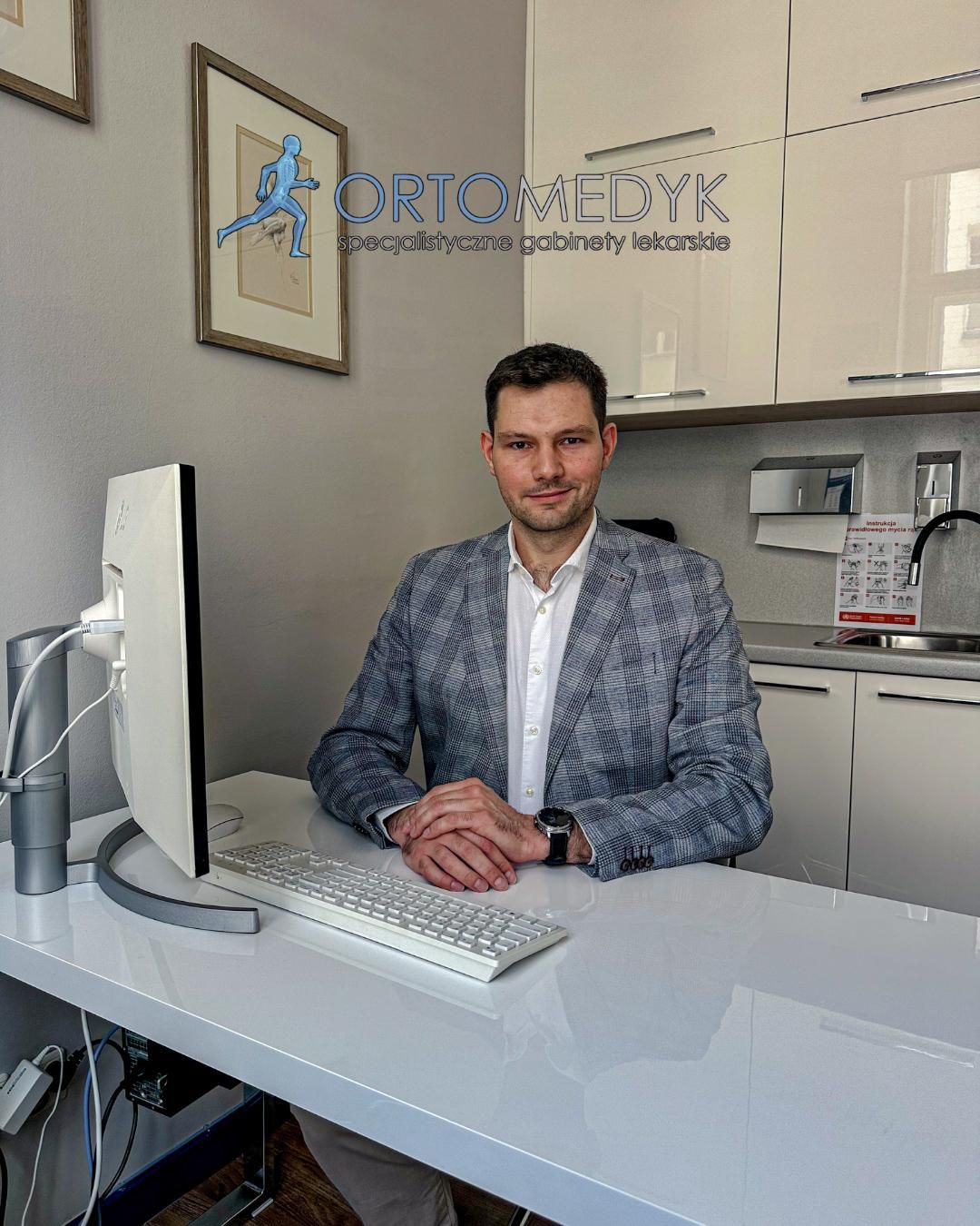 Michał Piekarz-0