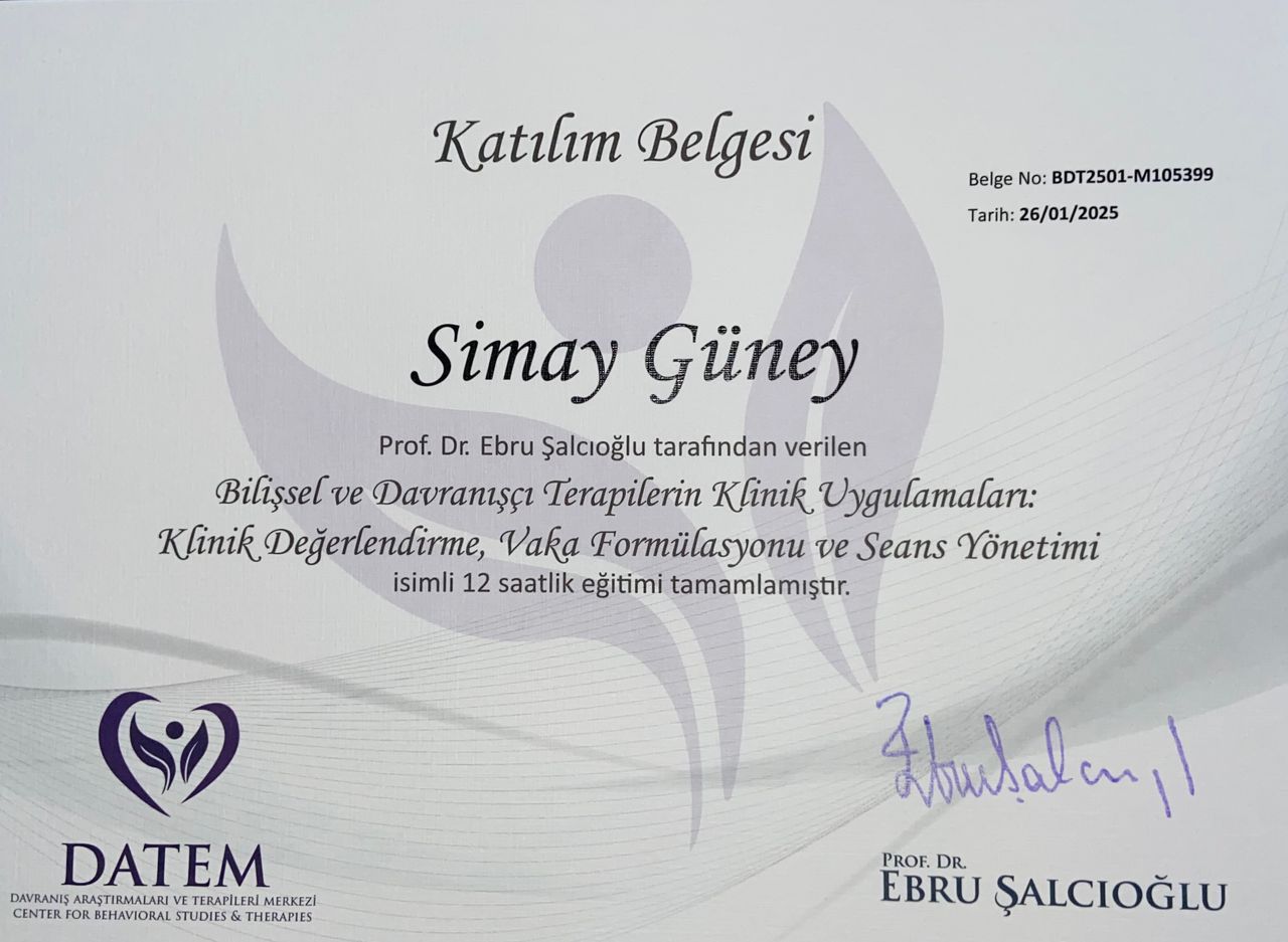 Simay Güney-16