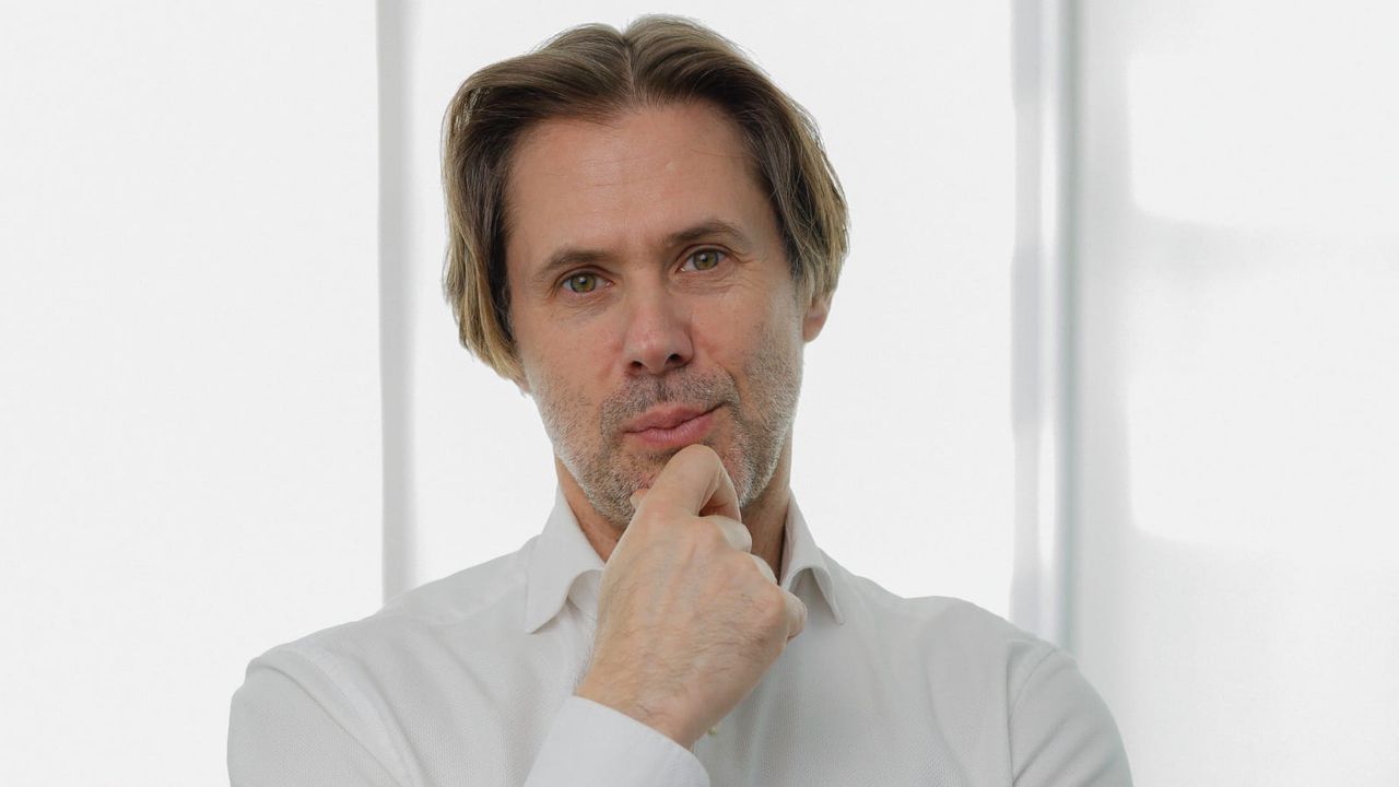 Łukasz Ulatowski-0