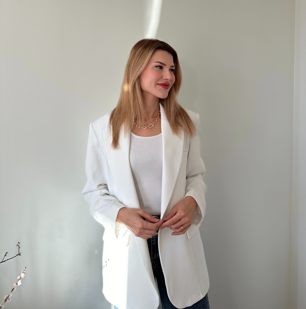 Zeynep Eda Gül Jhail-1