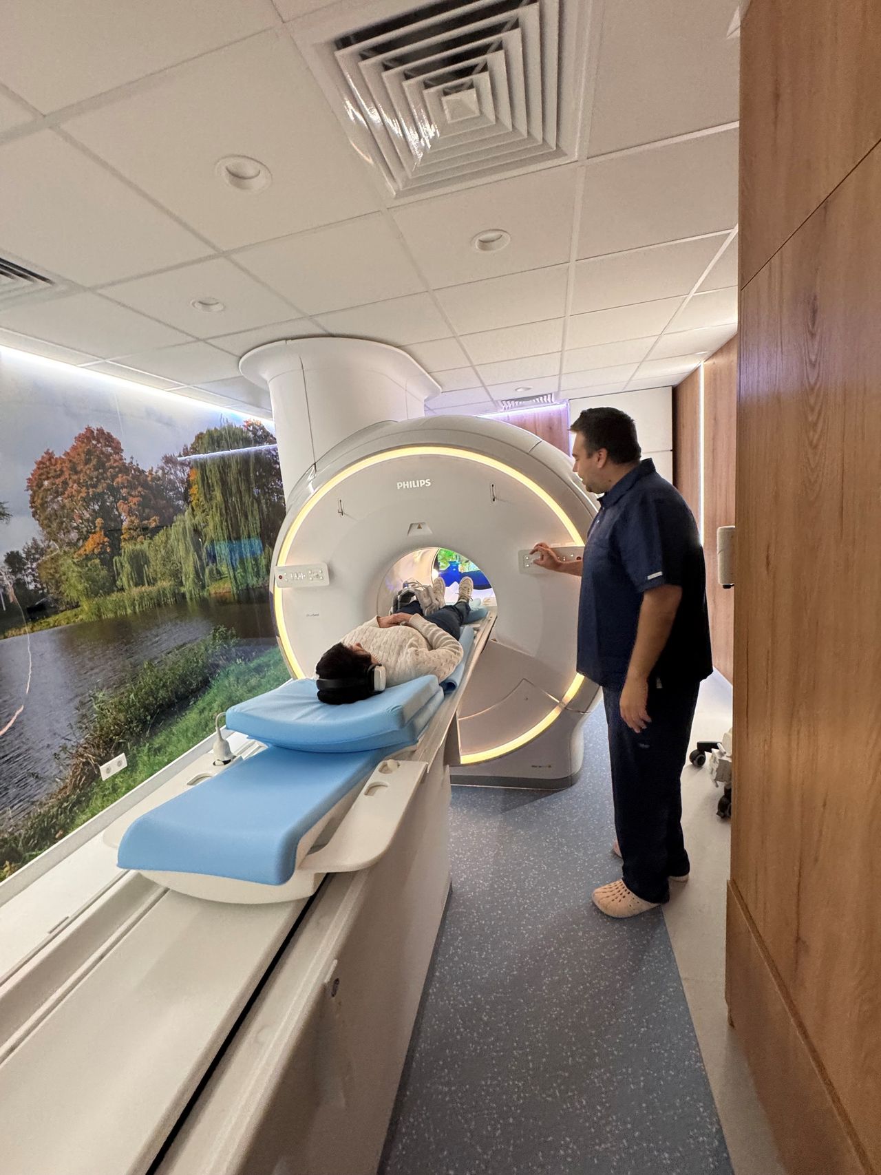 Pracownia Rezonansu Magnetycznego-1