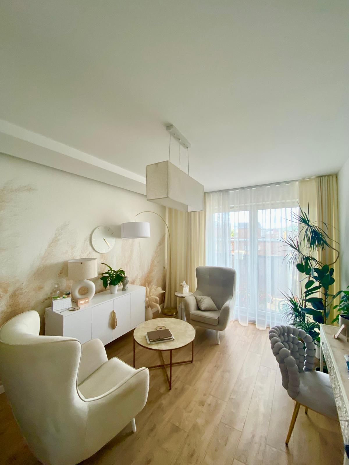 Dominika Radomska -Talar-0