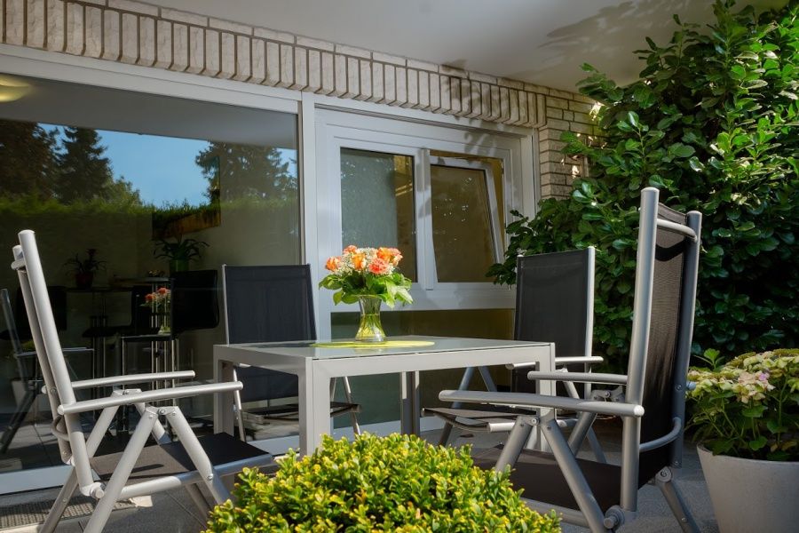 Mitra Pezeshgi-Khorasgani-4