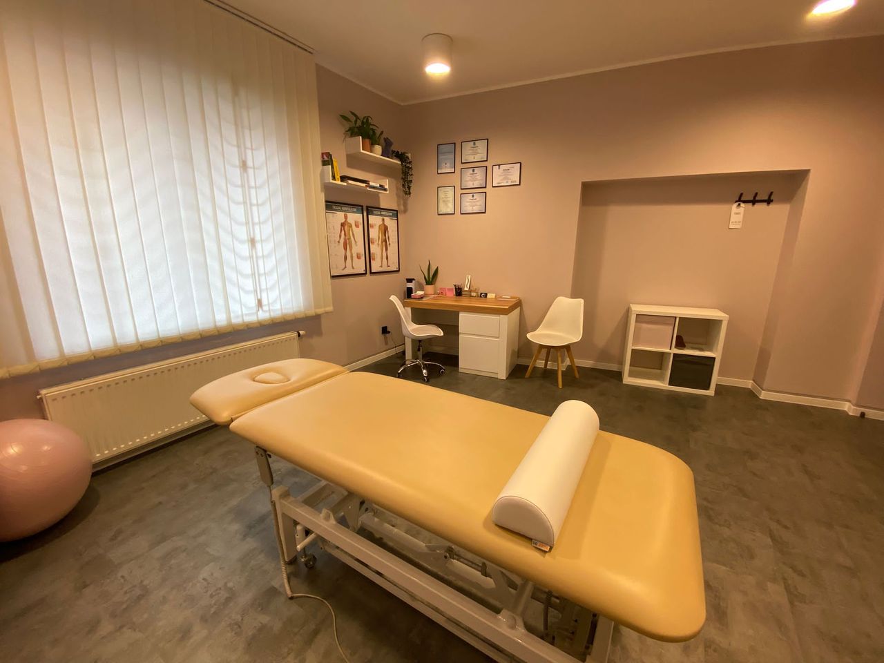 Nicolas Perez Kluga-5