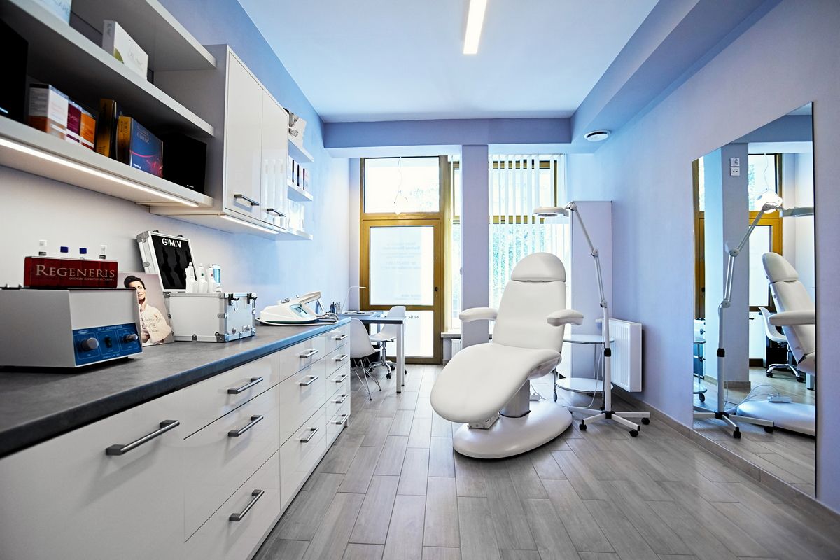 Bartosz Strzeboński-0