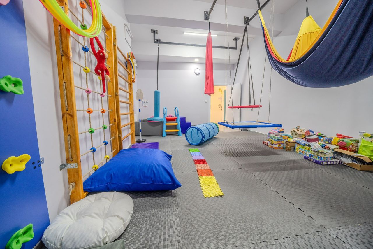 Zeynep Topcuoğlu-12