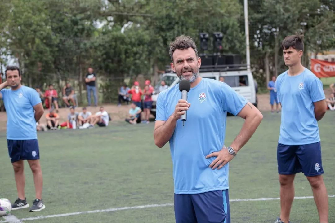 Santiago Emmanuel López Papucci-4