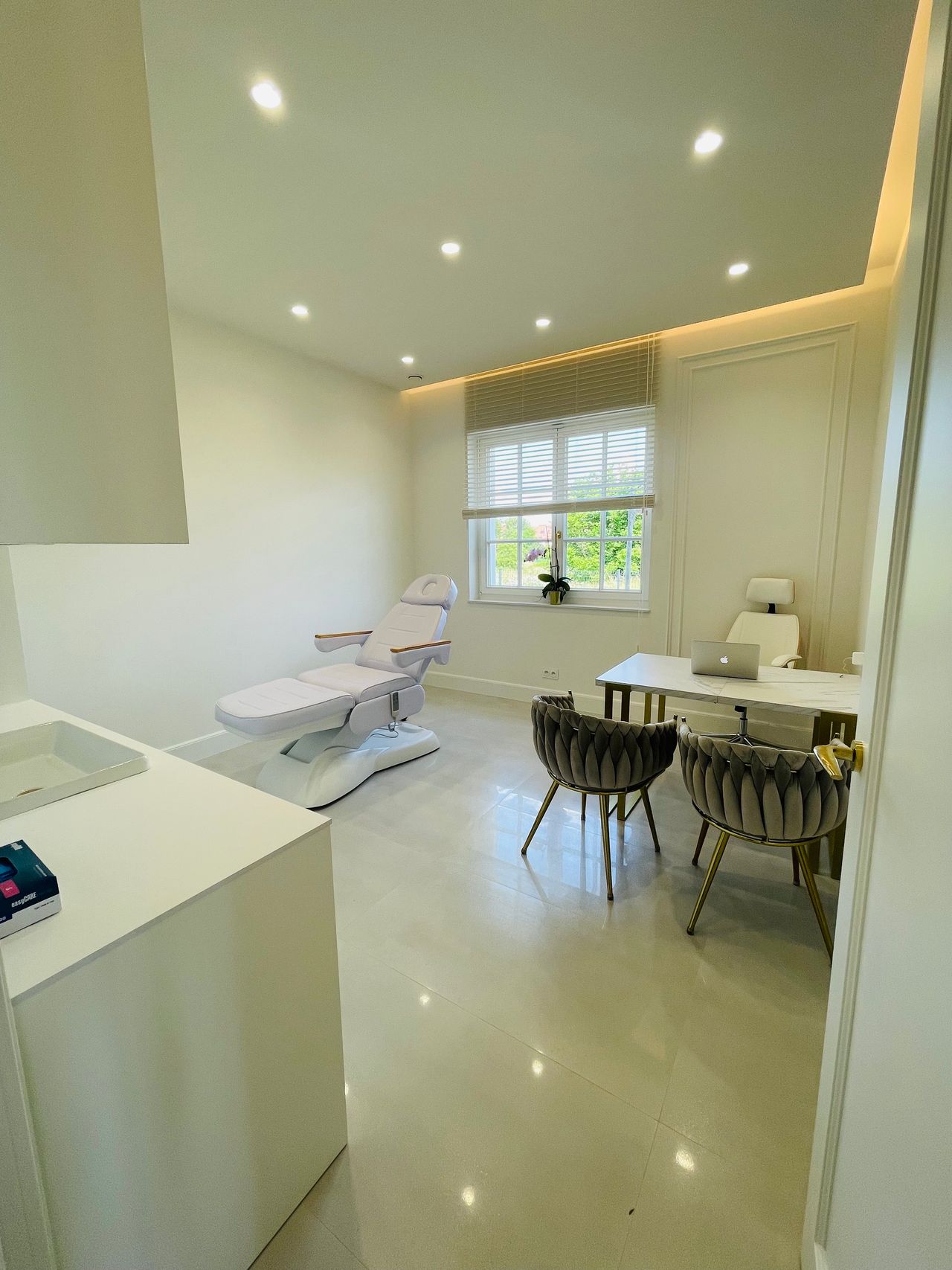 Agnieszka Nowakowska-0