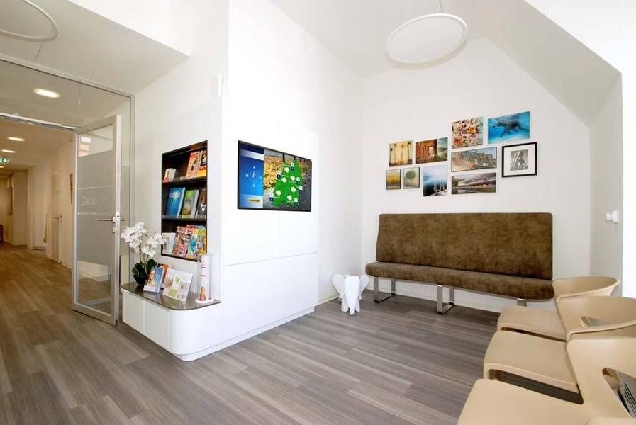 Nicola Von Malsen-Waldkirch-4