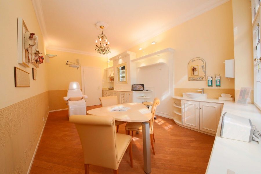 Marion Moers-Carpi Privatpraxis-3