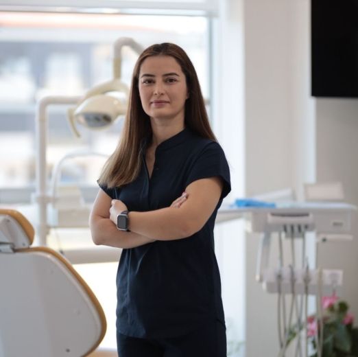 Şule Karslıoğlu-0