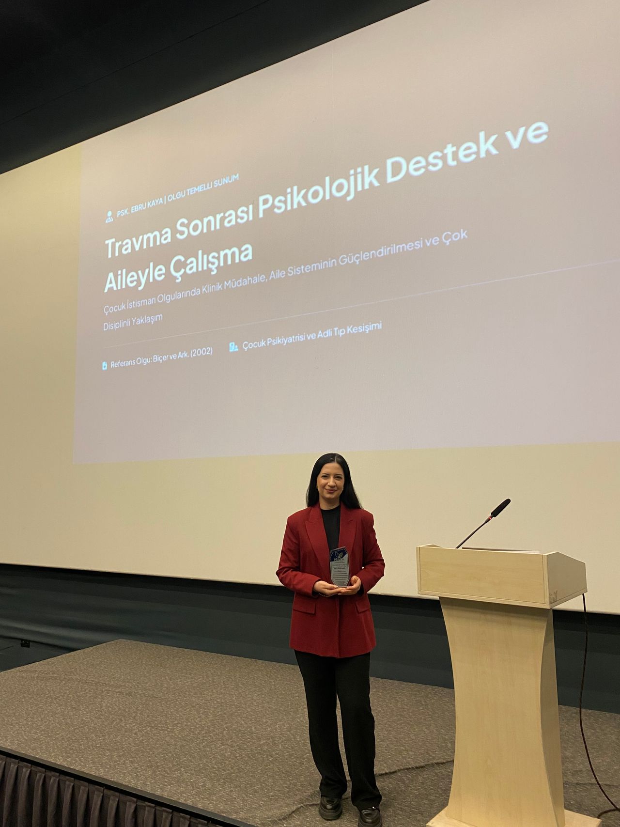 Ebru Kaya-0